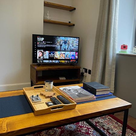 The Cosy Flat In غالاشيلز المظهر الخارجي الصورة