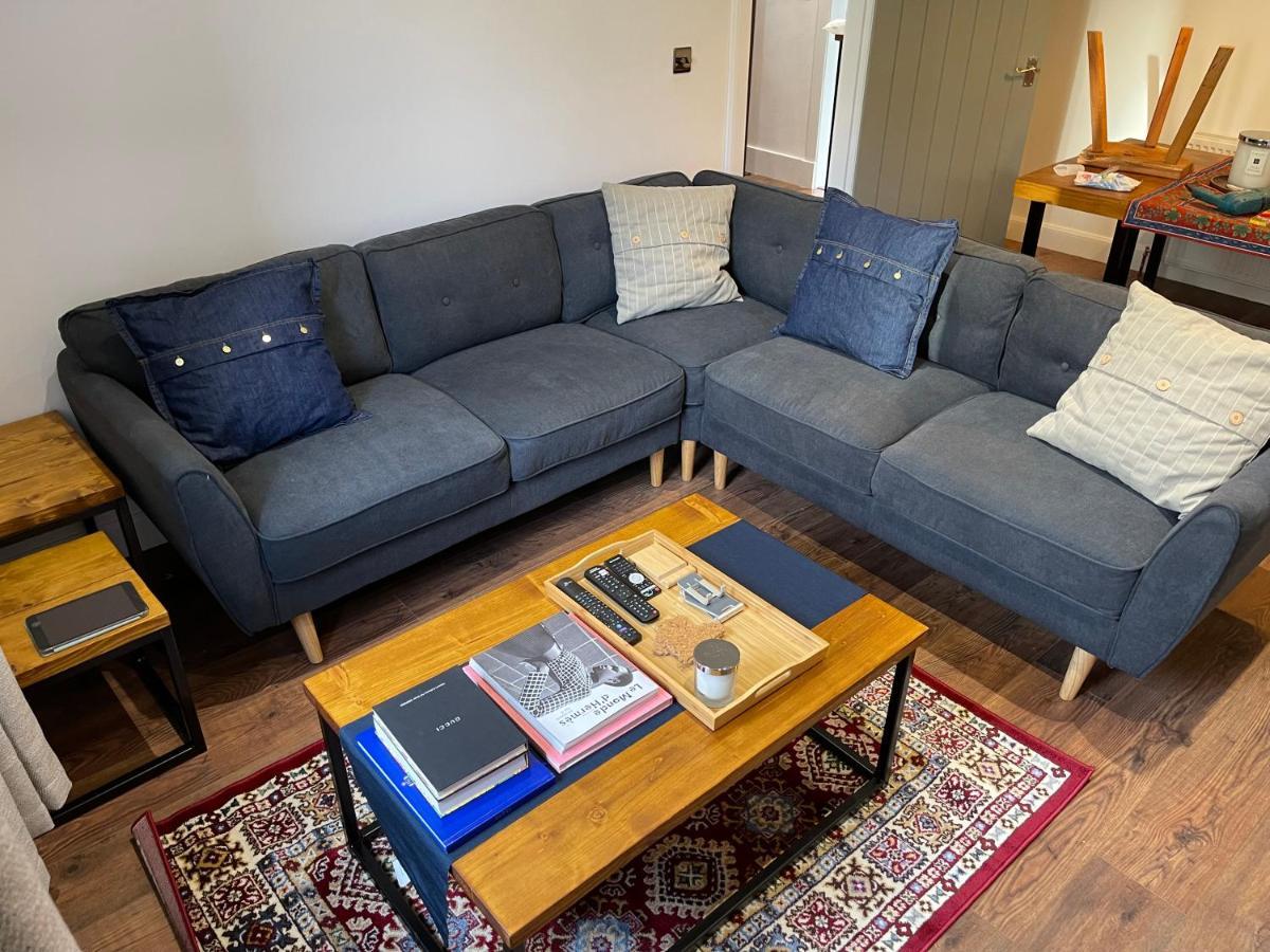 The Cosy Flat In غالاشيلز المظهر الخارجي الصورة